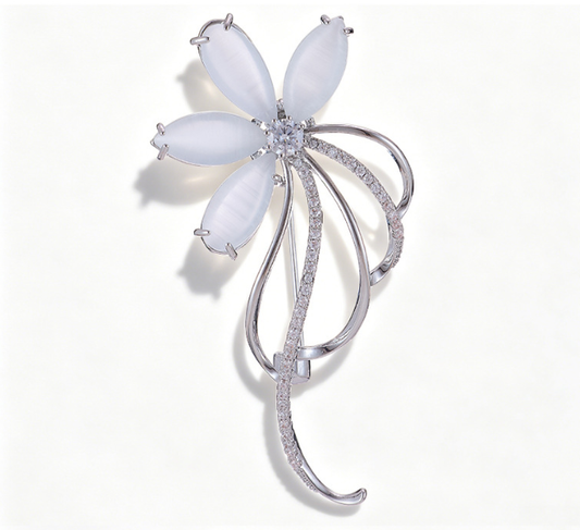 Xunora Women's Flower Crystal Brooch