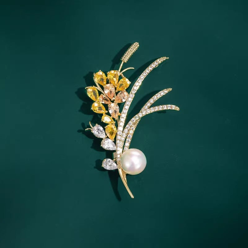 Xunora Gold Floral Brooch for Women