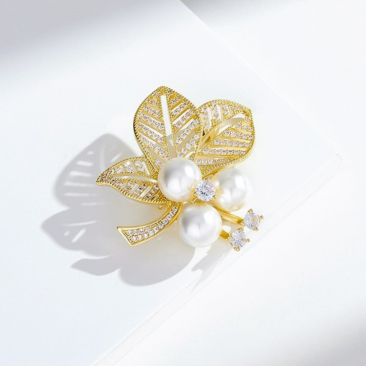Xunora Pearl Leaf Brooch for Women